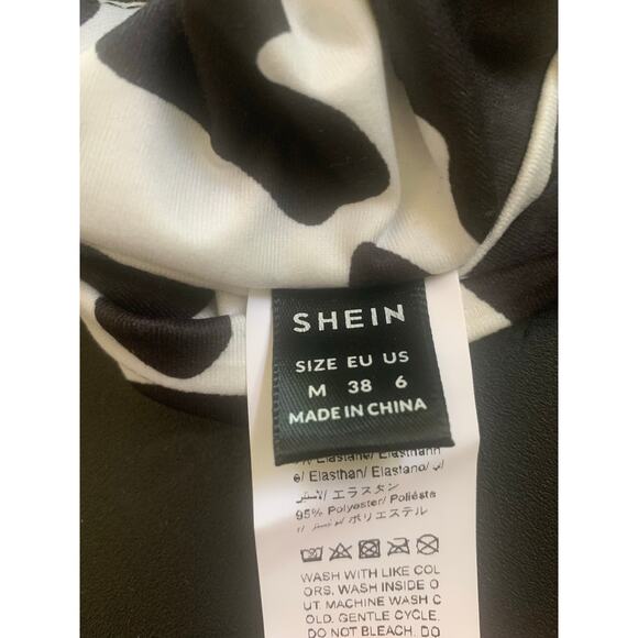 SHEIN Black and White Pattern Halter Top Size Medium - Picture 3 of 3